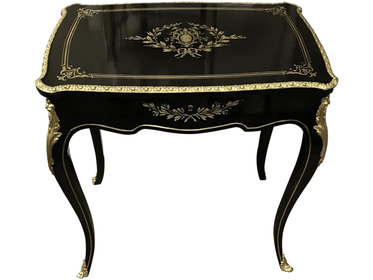 Après restauration. Bureau d'époque Napoléon III Après restauration. Restauration à Paris - Vincennes d'un Bureau d'époque Napoléon III